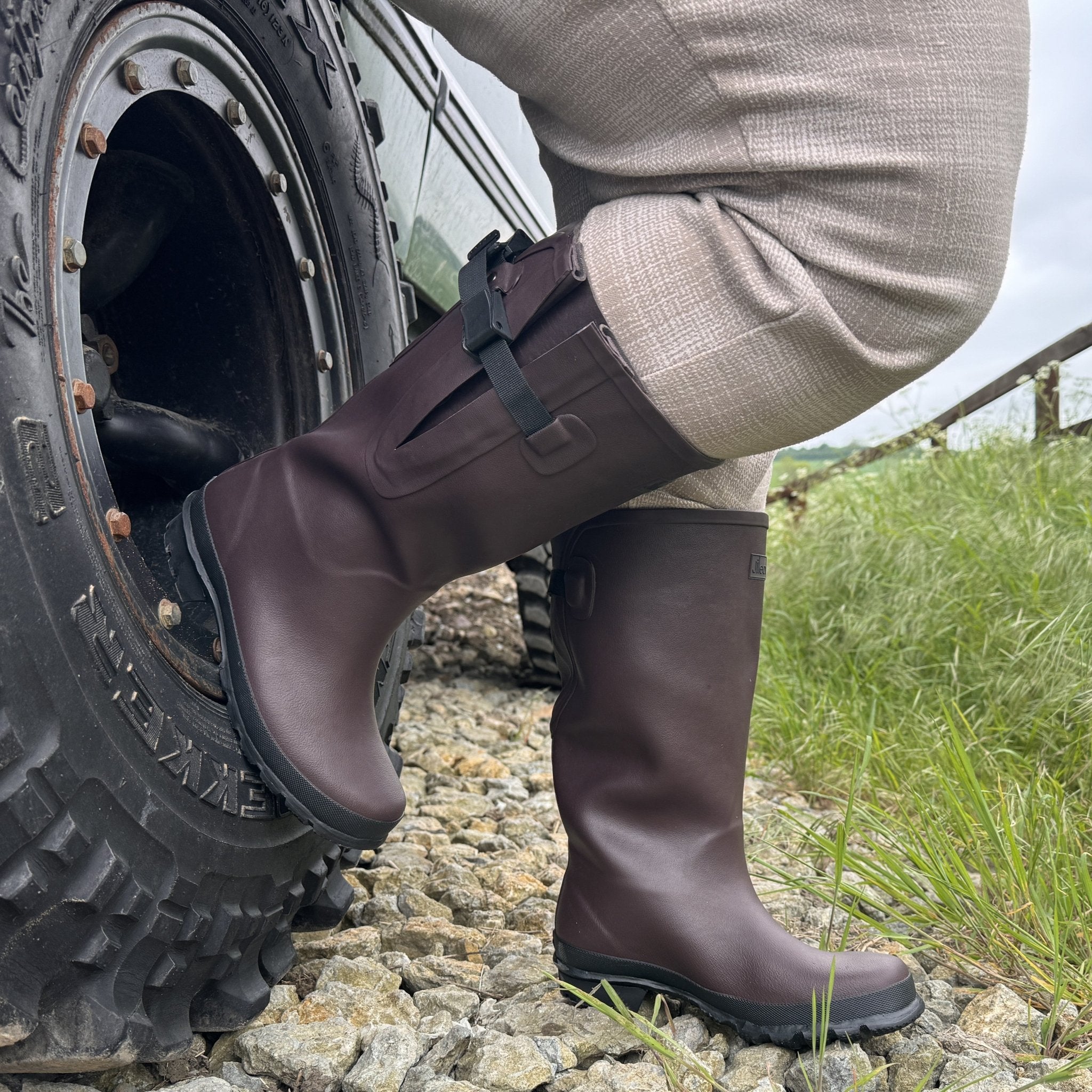 Extra Wide Calf Brown Wellies with Rear Gusset Wide Foot Ankle F Jileon Wellies